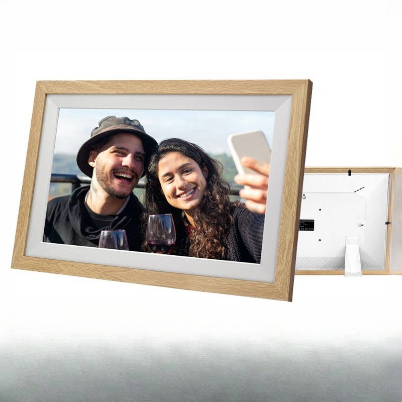 Cornice digitale Frameo da 15  - Digital Photo Frame Wifi recensione e prezzo